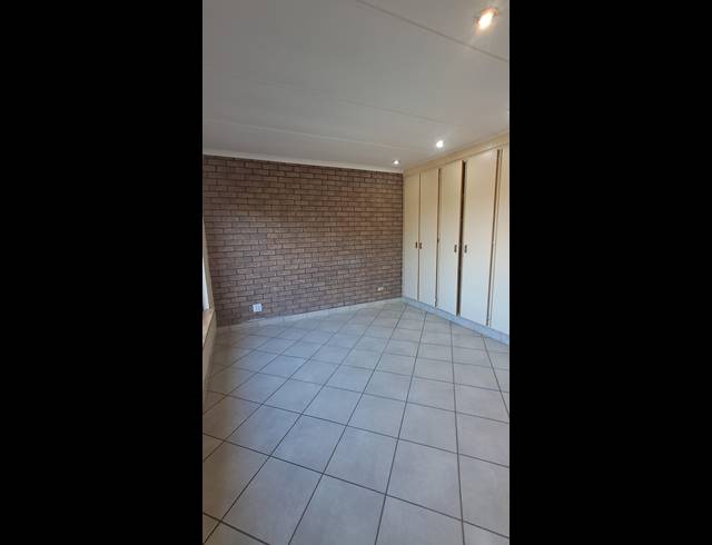 4 BEDROOM HOUSE TO LET IN PANORAMA